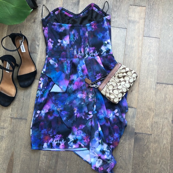 Strapless Guess Dress - Picture 2 of 5